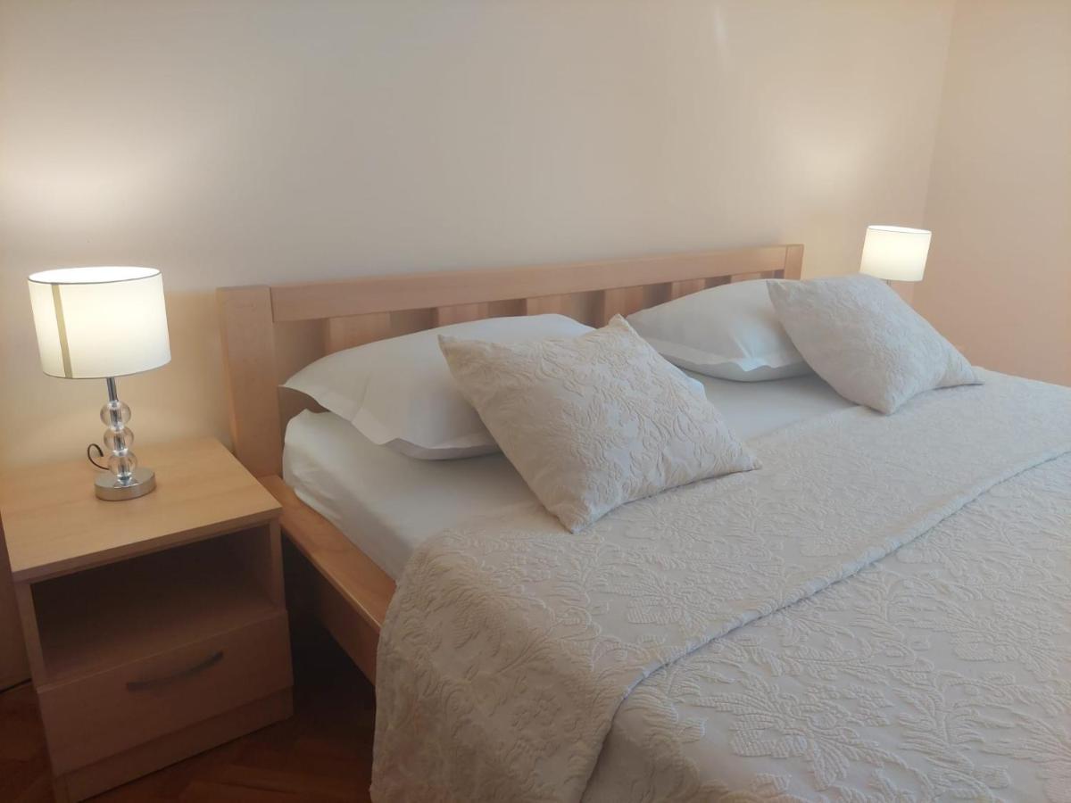 Apartments Zulim Trogir Exterior photo
