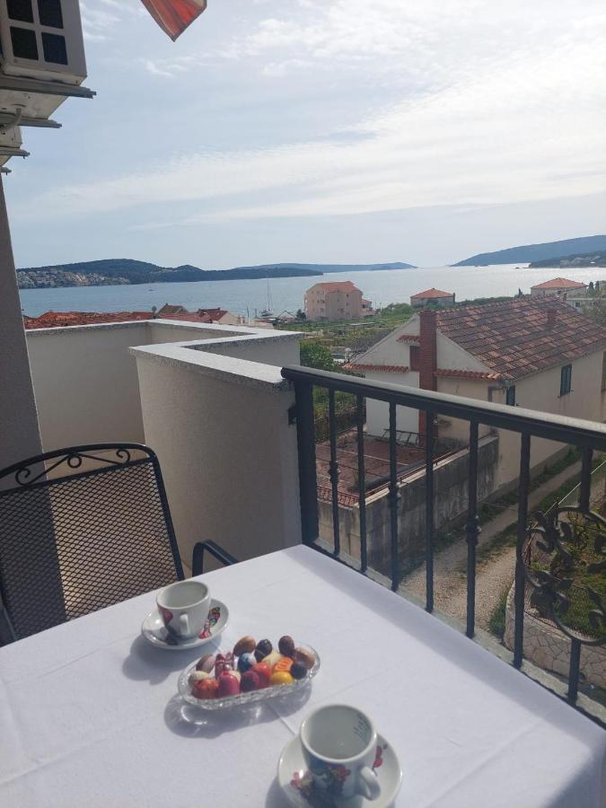 Apartments Zulim Trogir Exterior photo