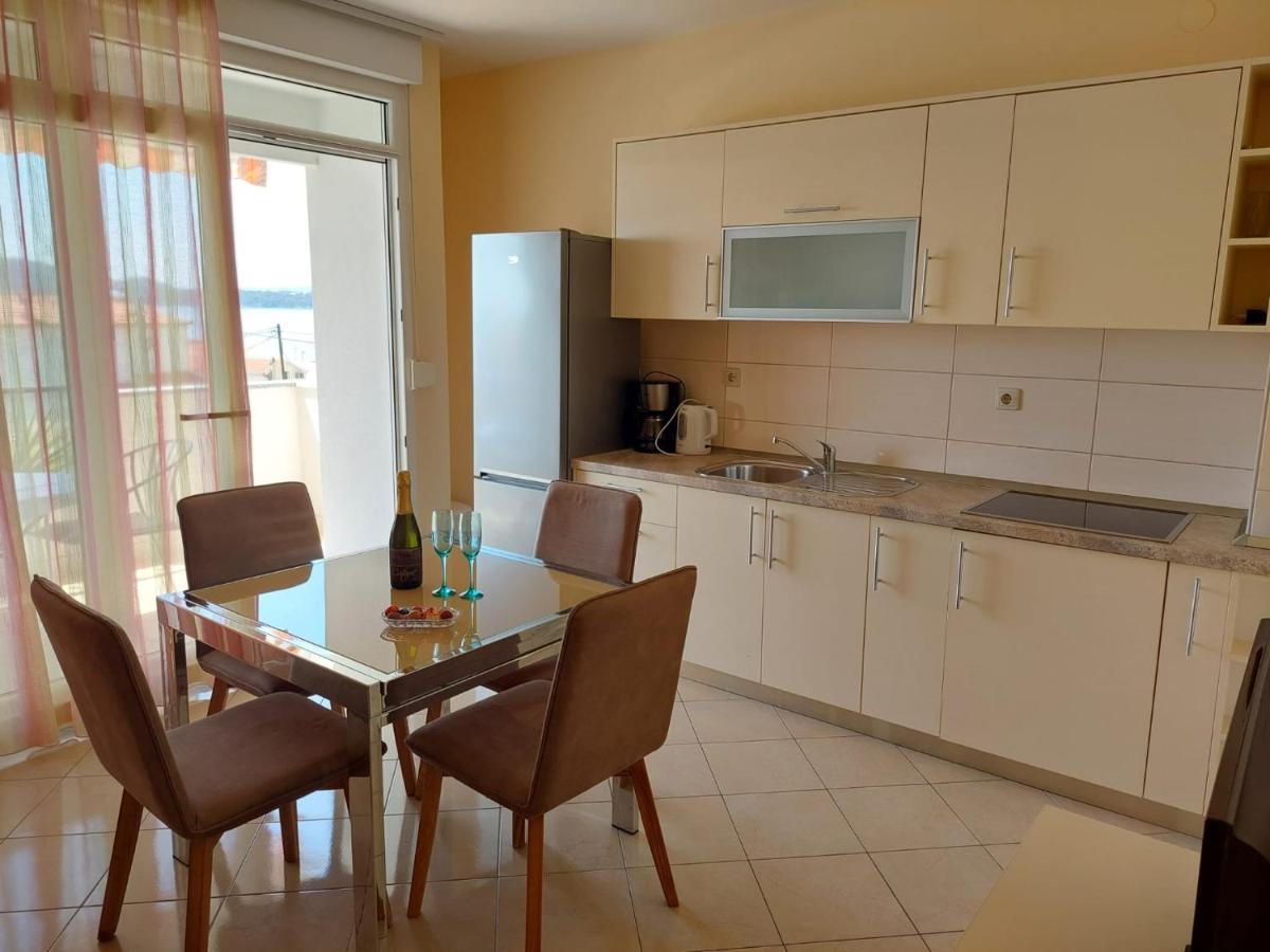 Apartments Zulim Trogir Exterior photo