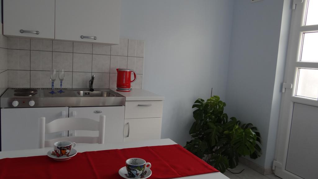 Apartments Zulim Trogir Room photo